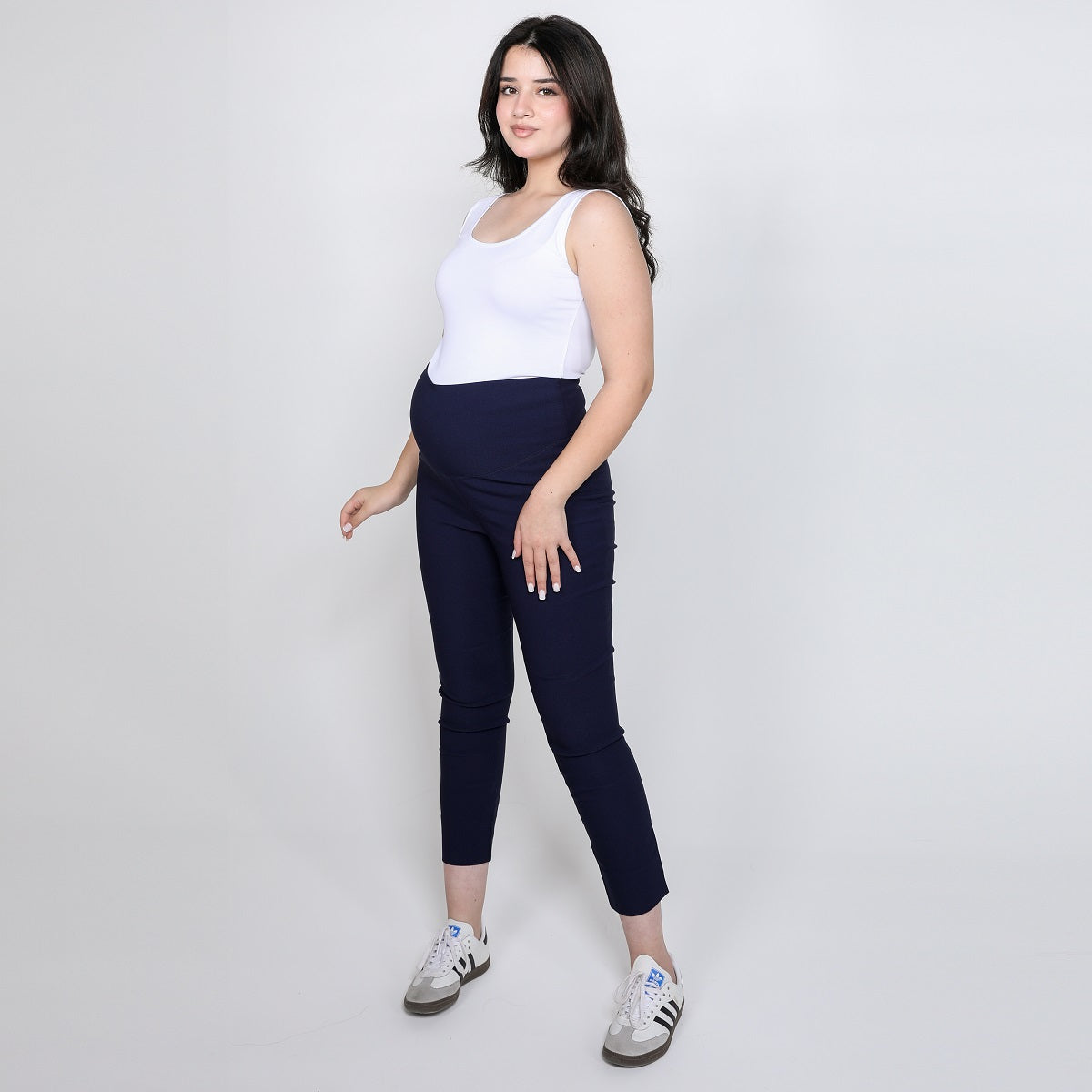 Navy Nicky Capri Pant