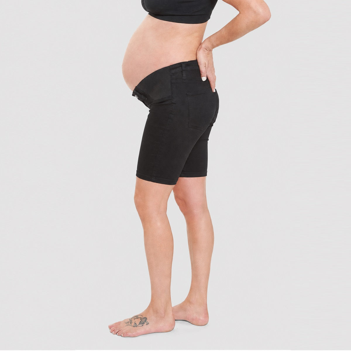 Black Isla Short