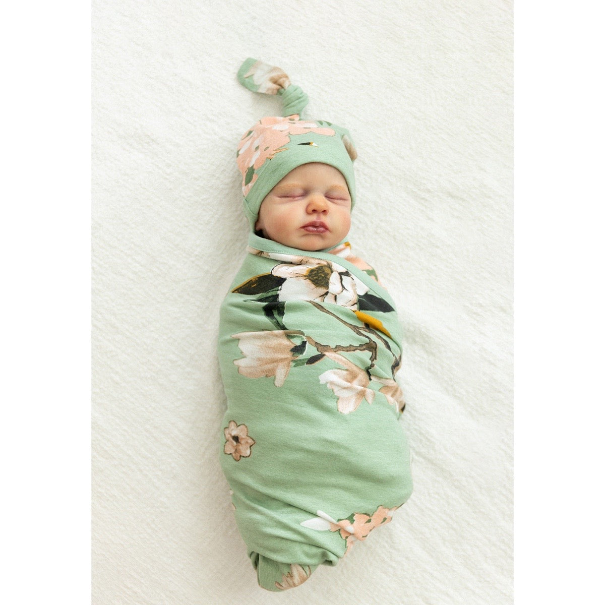 Gia Swaddle Blanket & Hat