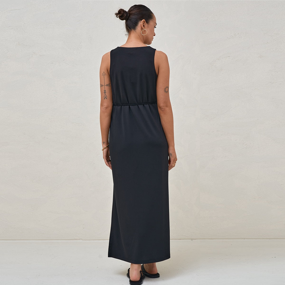 Black Calibration Nursing Column Dress