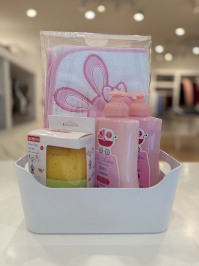 Pink Bath Essentials Gift Set