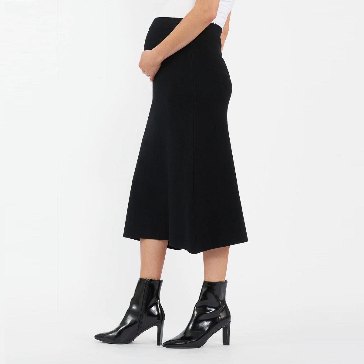 Black A-Line Knit Skirt