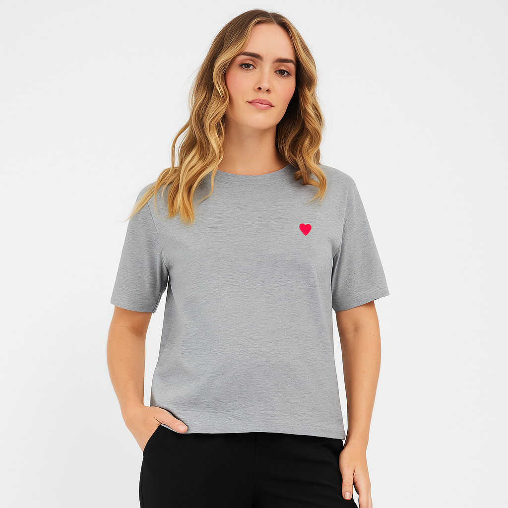 MamaHeart Gray Short Sleeve Tee