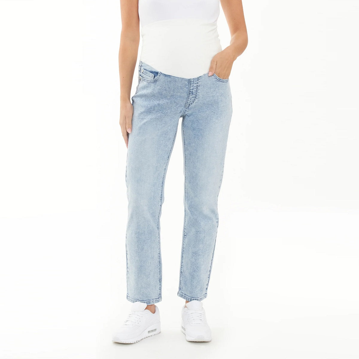 Blue Haze Nova Over Bump Crop Jean