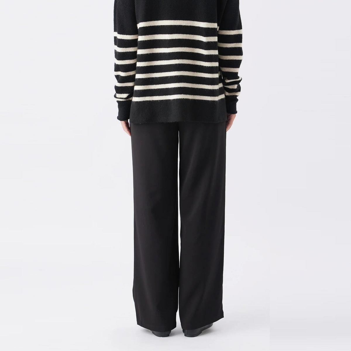 Black Alexa Pull-On Pant
