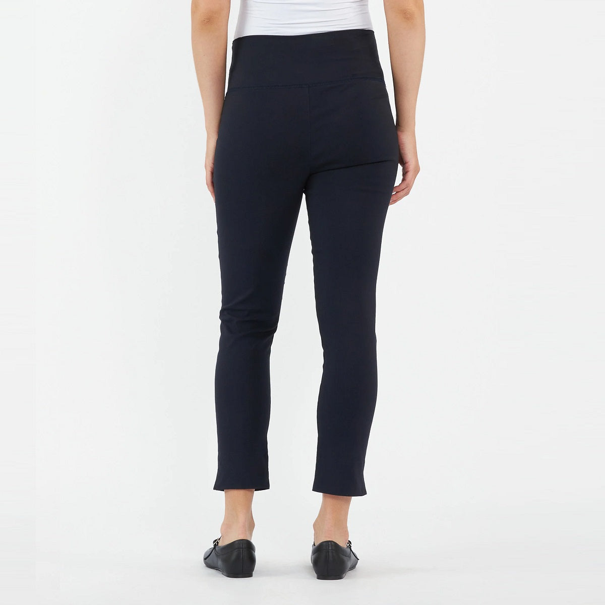 Navy Suzie Capri Pant